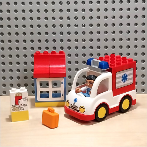 Lego duplo ambulanza - ambulanza,