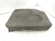 TOYOTA PREVIA R3 Posti