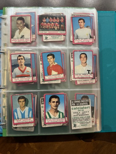 Figurine calciatori panini - figurine,