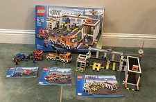 LEGO CITY GARAGE 7642 SET