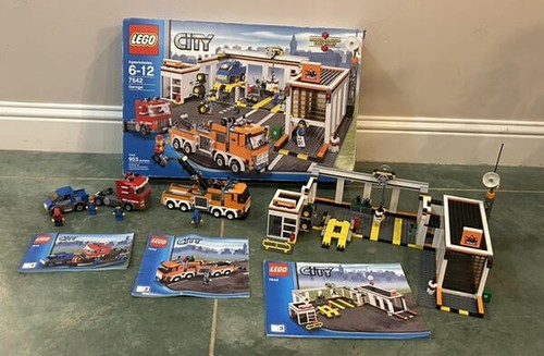 Lego city garage 7642 set - lego,