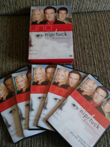 Nip tuck colpo bisturi - a,