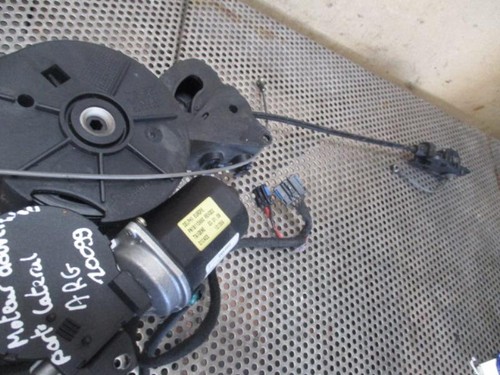 Motore portiera lato sinistro
