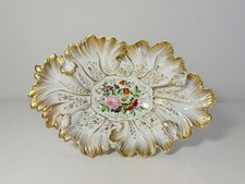 Antica ciotola sfarzosa in