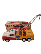 Autocarro vintage con Gru MF 190 made in Cina