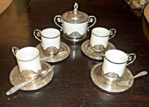 Servizio caffe con - da,