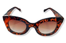 Occhiali da sole grandi