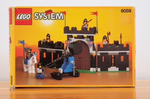 Lego castle 6059 - black, knights
