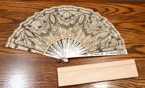 Antico ventilatore mano con - antico,