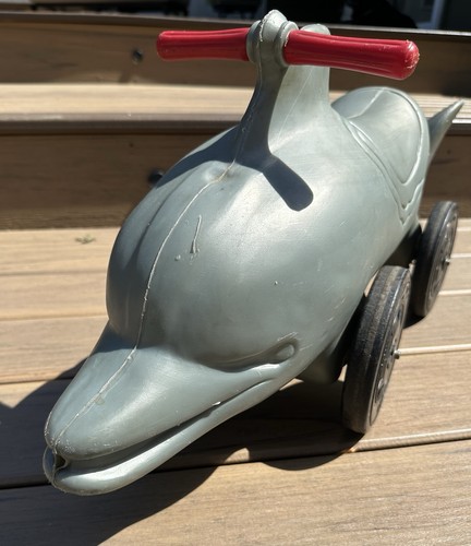 Flipper delfino cavalca - flipper,