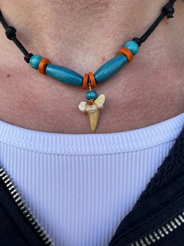 Collana dente squalo - dente,