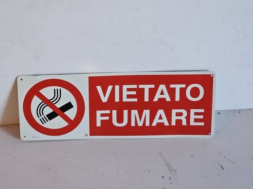 Vietato fumare piccolo - fumare, ^