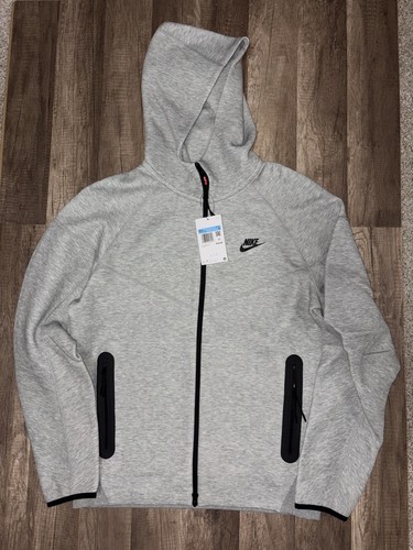 Brand new nike sportswear tech - brand,