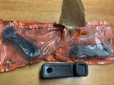 Maniglia Alzavetro Finestrino