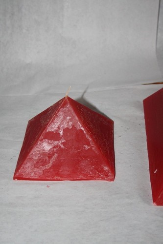 Candela cera rossa - , piramide