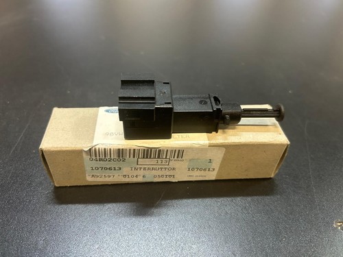 Interruttore luce freno ford - luce,