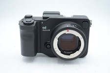 Corpo fotocamera mirrorless Sigma sd Quattro H {45MP} (con batteria e caricatore)