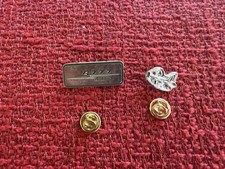 Due spille pins Alitalia Boing
