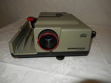 PROIETTORE DIAPOSITIVE MARRONE NOVAMAT 515 AF autofocus per 3 diversi tipi di caricatori