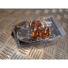 clignotant avant gauche