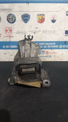 Ricambi usati supporto motore - ricambi,