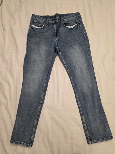 Jeans flag anthem - &,