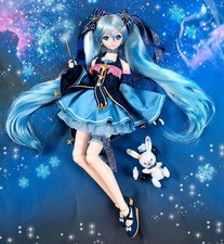 Dollfie dream hatsune - hatsune, miku