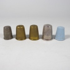 5 ANTICHI DITALI DA CUCITO