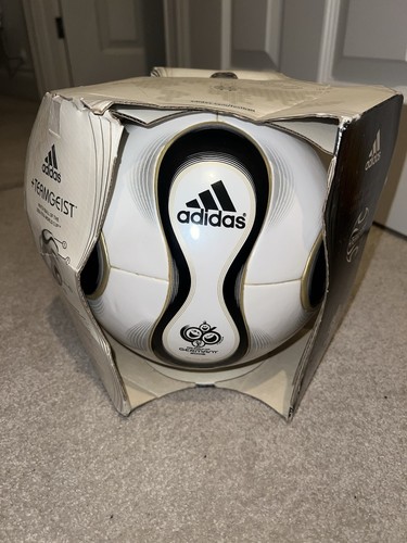 Adidas teamgeist pallone - adidas,