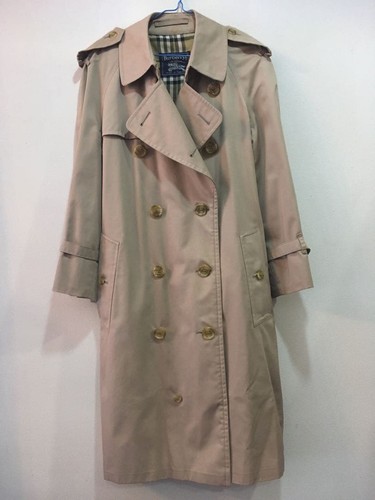 Burberry trench coat trench