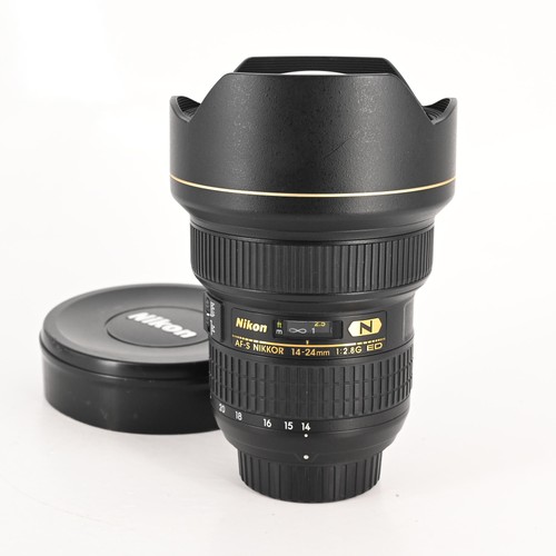 Nikon nikkor 24 mm - 14-24,