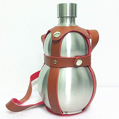 Bottiglia fiaschetta vino