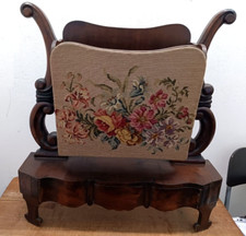 ANTICO FINE '800 PORTARIVISTE IN LEGNO CON RICAMO FLOREALE