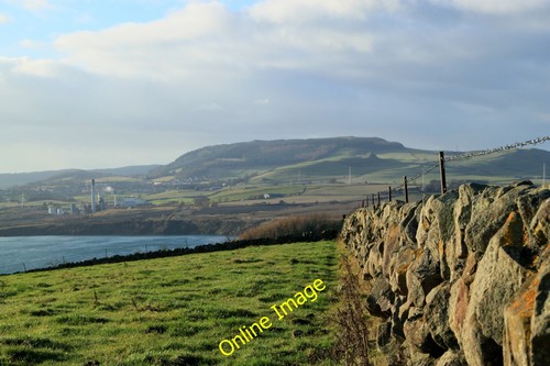Photo 12x8 redwells - photo, hill