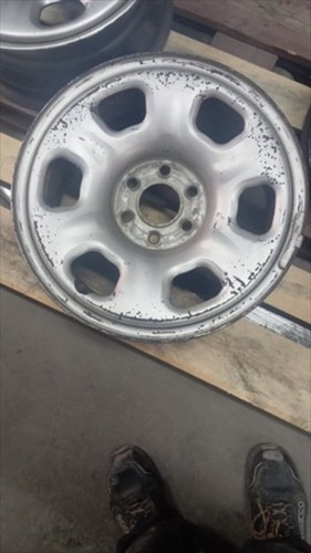 Cerchio nissan navara d - 2.5,