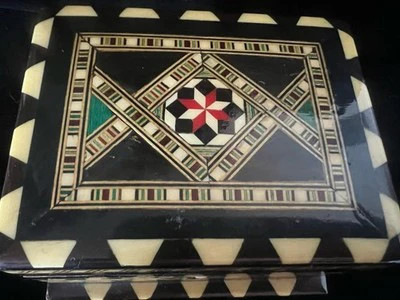 Scatola legno intarsio