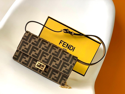 Portafoglio fendi catena - fendi,