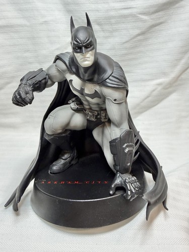 Statua warner bros batman - warner, bros.