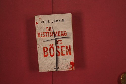 357701 julia corbin die - julia,