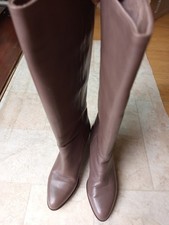 Stivali con tacco alto Bally