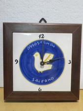 orologio da parete su piastrella ceramica legno ASSOSTAMPA SALERNO Giornalisti