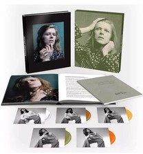 David Bowie A Divine Symmetry