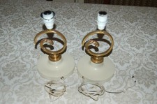 Coppia di lumi da comodino