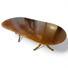 Antico tavolo da pranzo