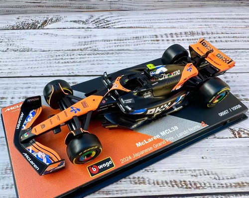 Bburago mclaren mcl38 - bburago,