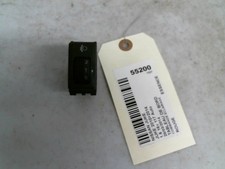 INTERRUPTEUR D'ECLAIRAGE Nissan Juke (F15) SUV 1.6 16V (HR16DE) 2014 255603NL0B