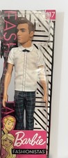 Barbie FASHIONISTAS KEN