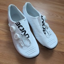 Scarpe da ciclismo su strada