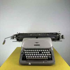 macchina da scrivere vintage