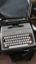 OLIVETTI " Lettera 35 " Anno Progett. 1972  con custodia in pelle